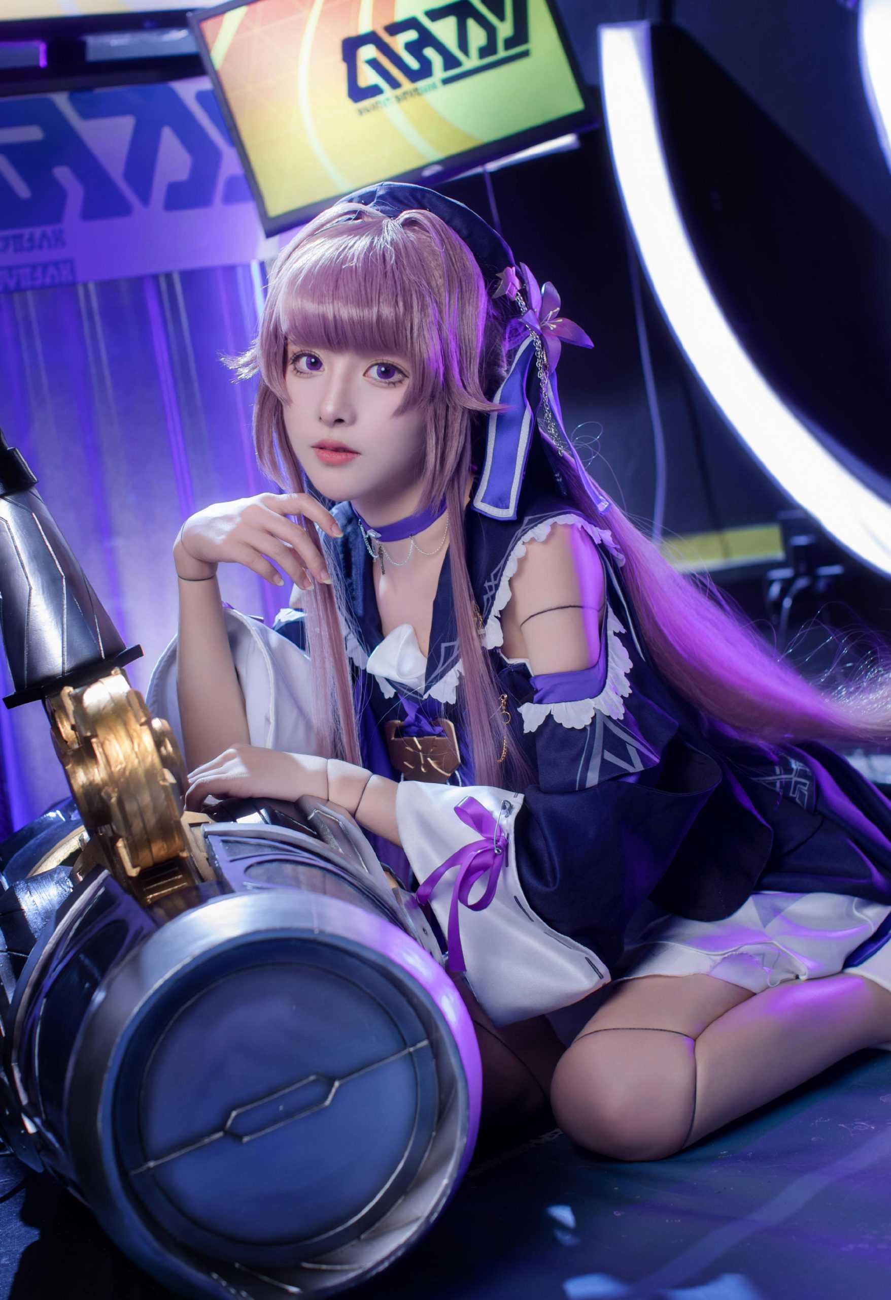 好看当然是好看的,但跟我小时候比,勉强七分相似吧。