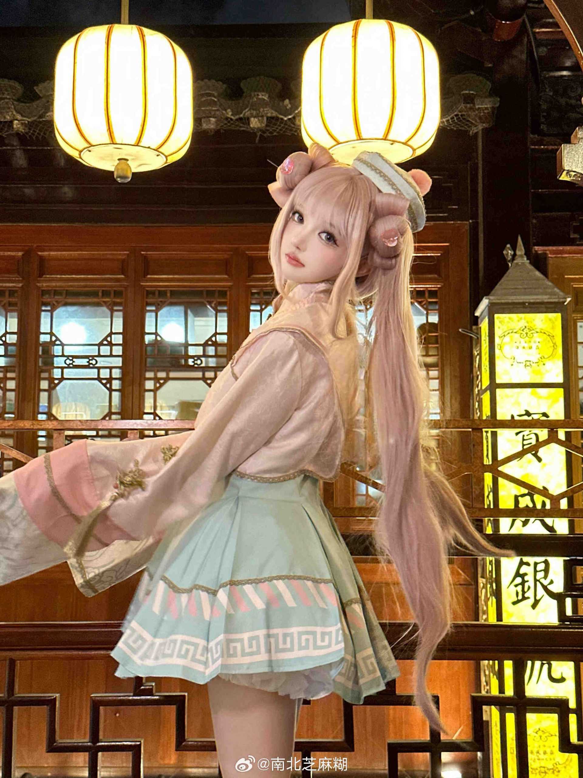 频繁记录着,因为生活值得