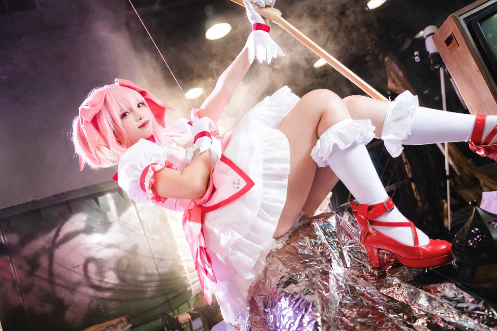 抬起头在更热烈的风里相遇吧