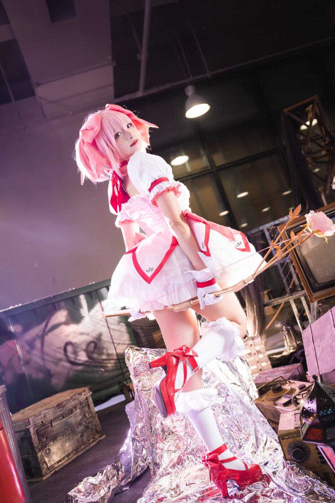 抬起头在更热烈的风里相遇吧