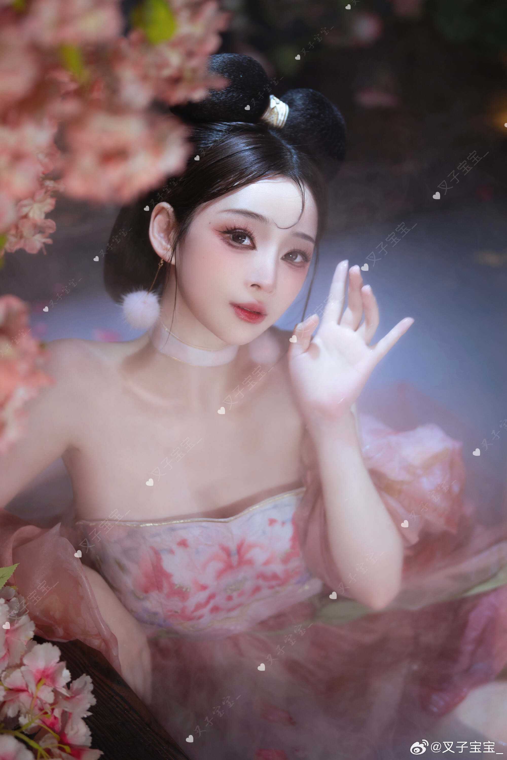 大王，人家也是第一次做人呢～?