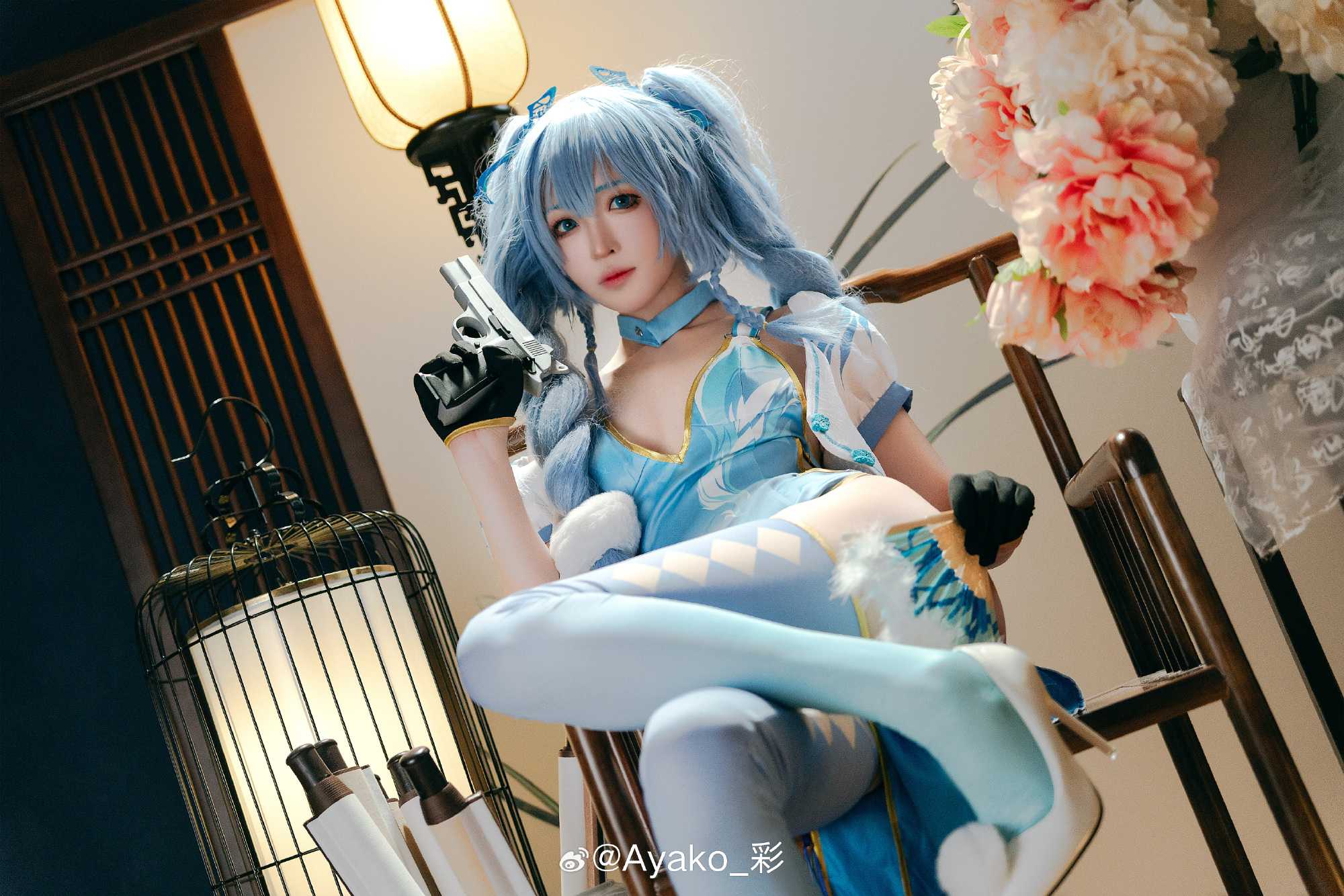 看不出你有这种兴趣呢,指挥官,坦率地寻求刺激不是坏事哦。